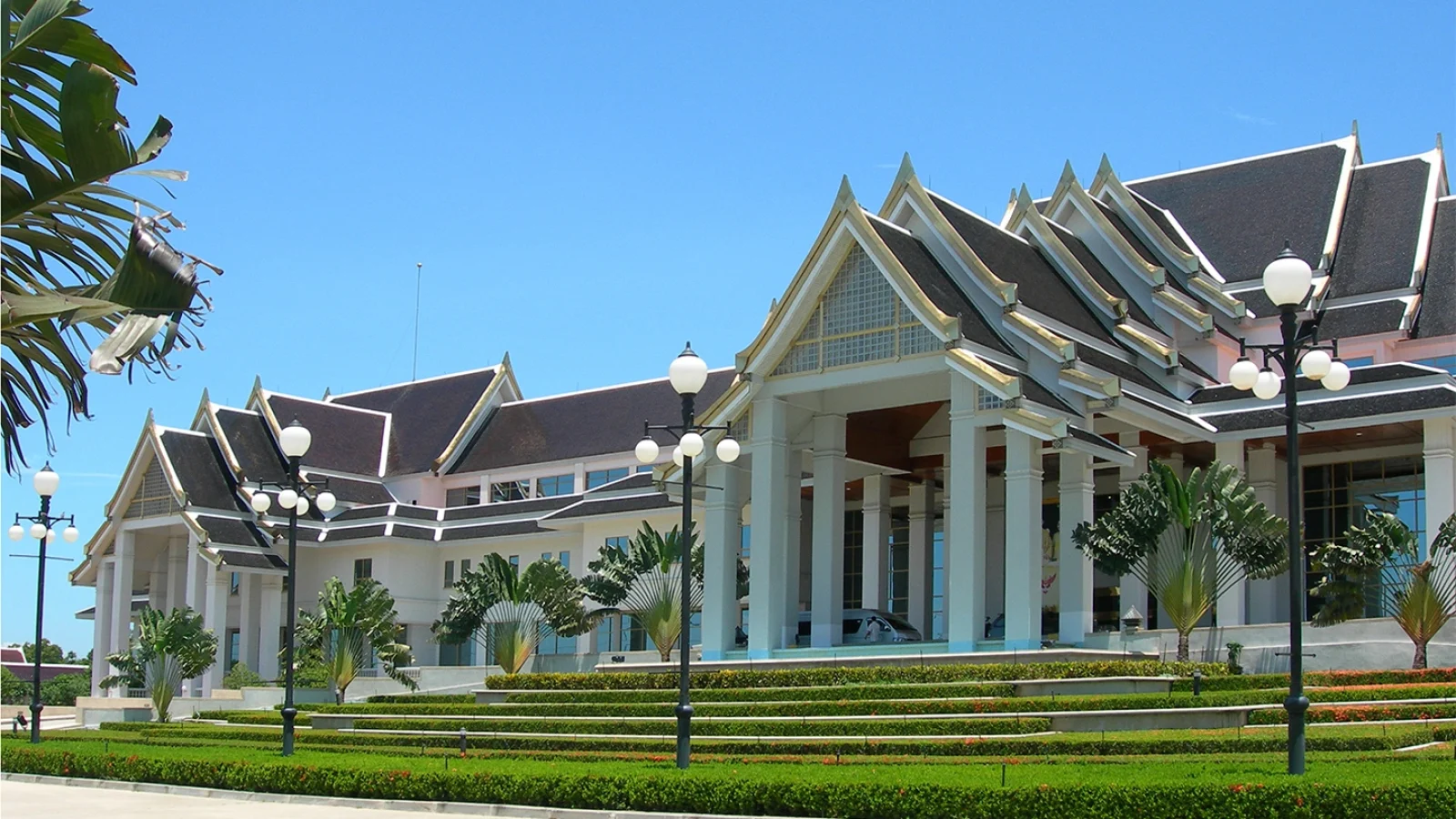 อาคารแสดงสินค้าศิลปหัตถอุตสาหกรรมอยุธยา_04